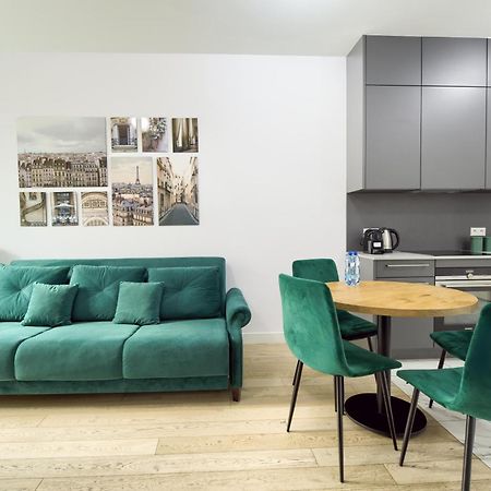 Aboutartapartments - Mlyn Maria Βρότσλαβ Εξωτερικό φωτογραφία