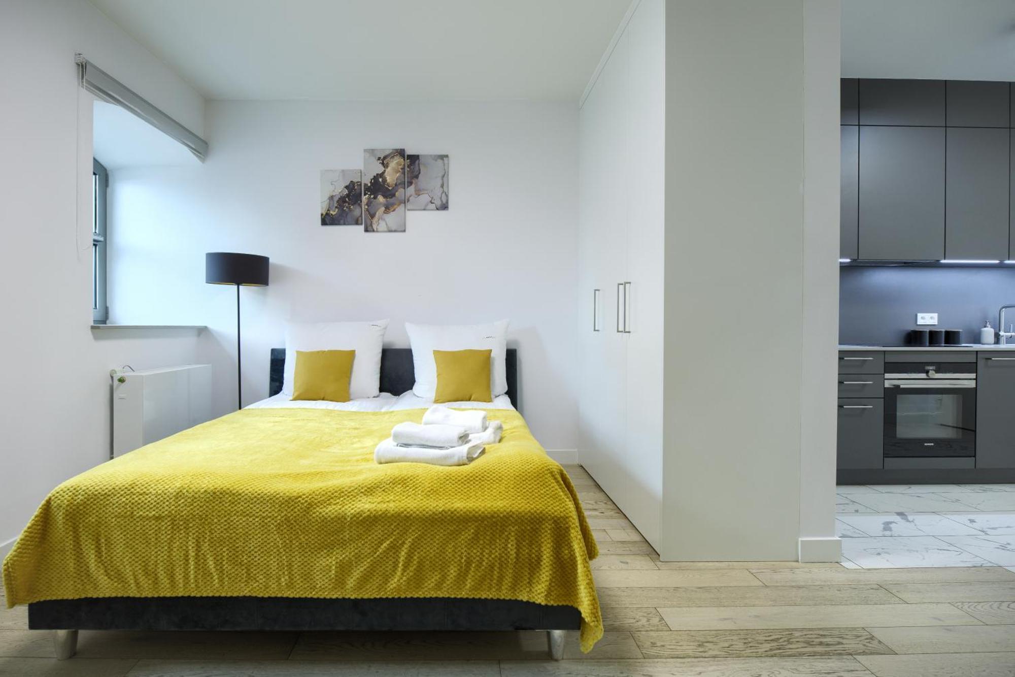 Aboutartapartments - Mlyn Maria Βρότσλαβ Εξωτερικό φωτογραφία